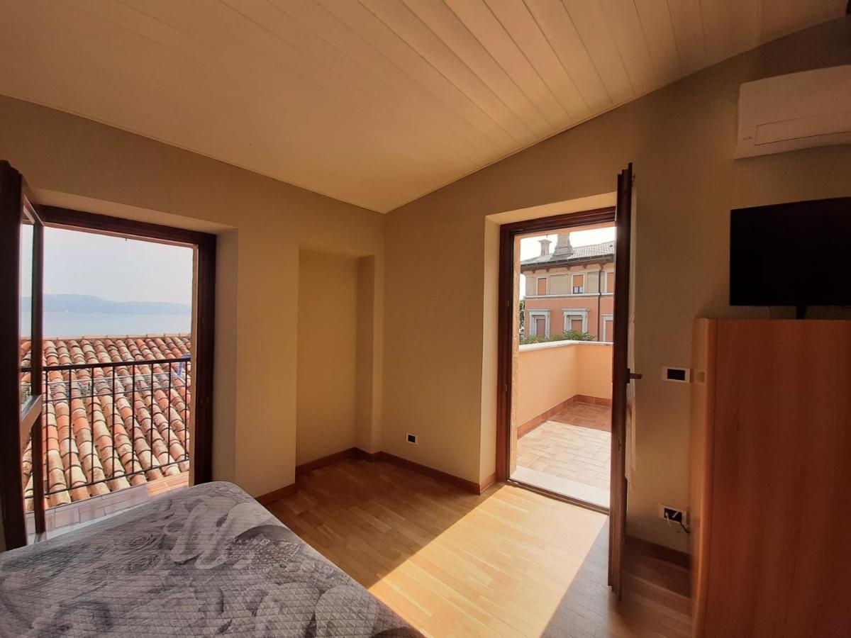 Casa Castel Apartment Gargnano Exterior photo
