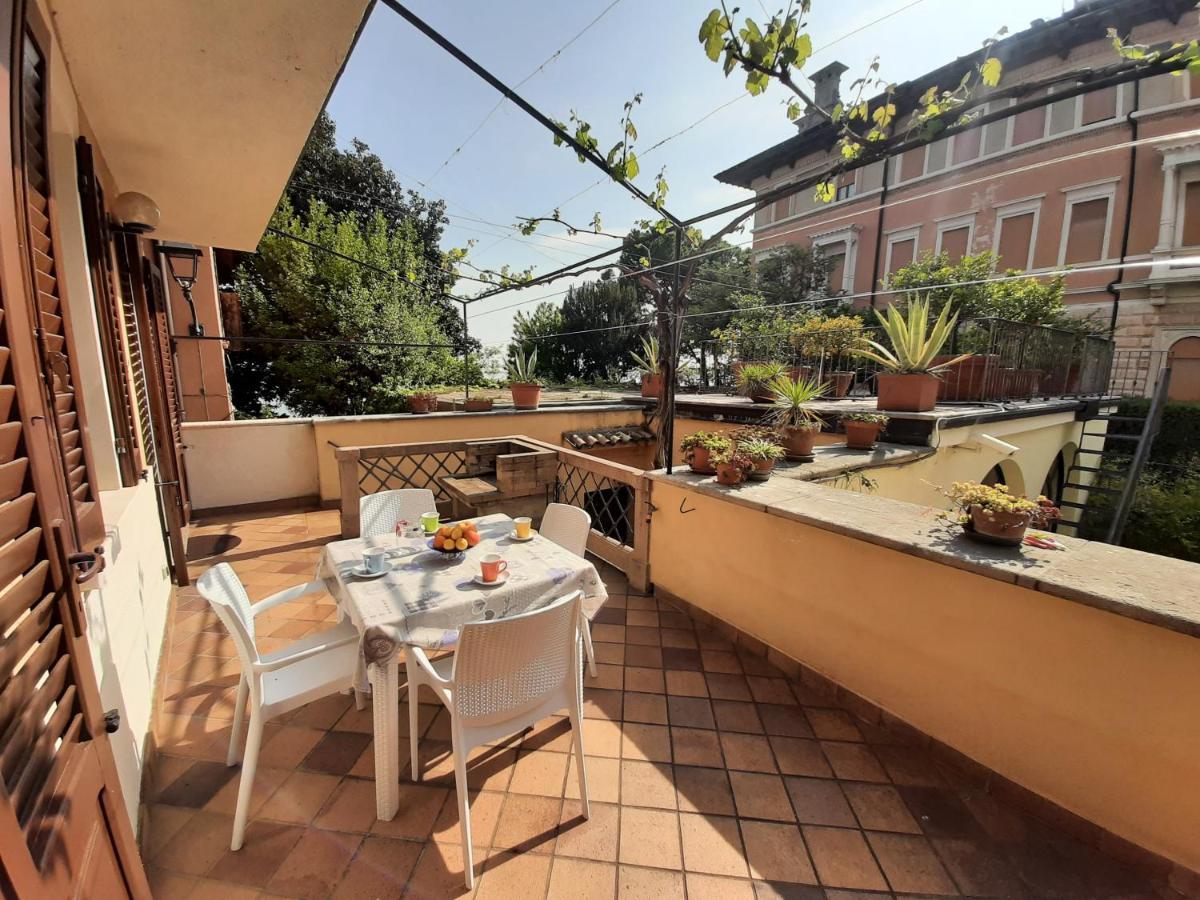 Casa Castel Apartment Gargnano Exterior photo