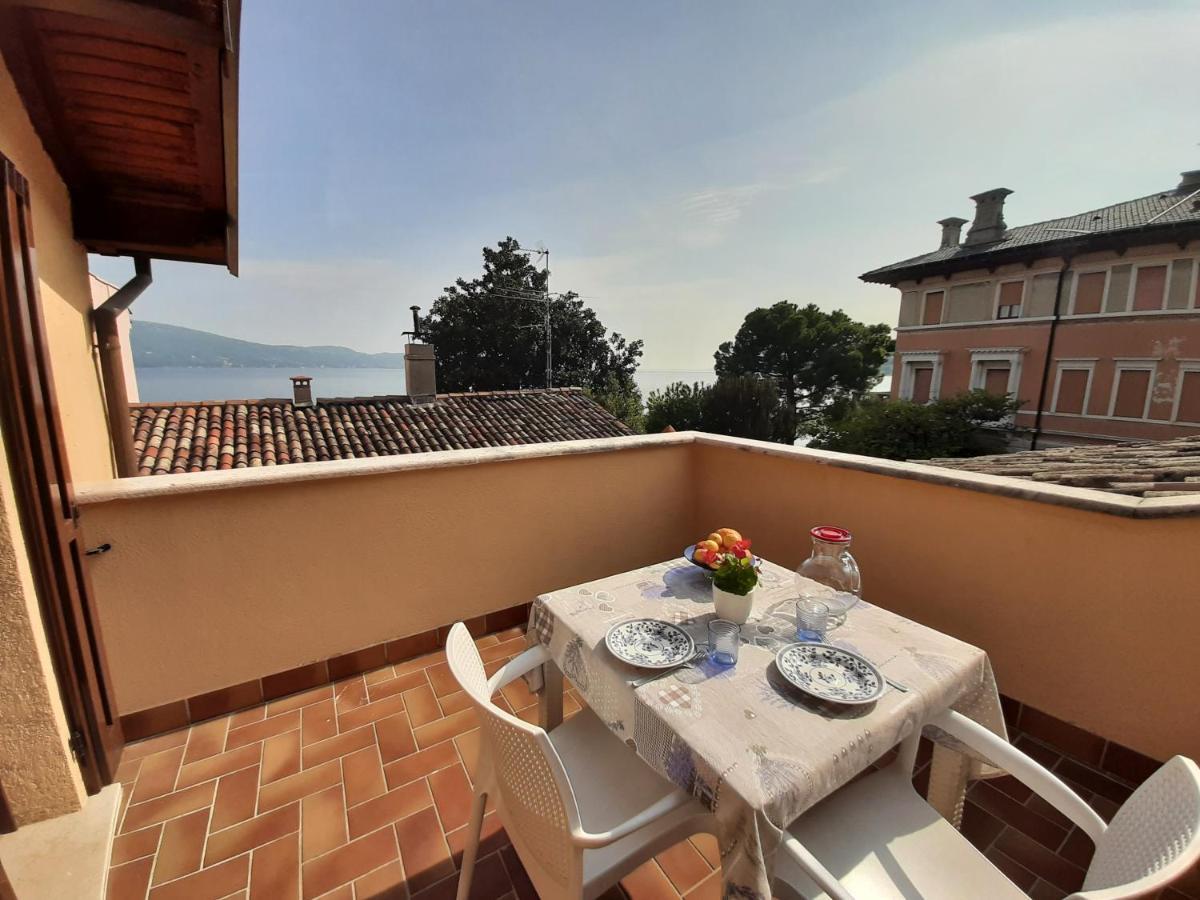 Casa Castel Apartment Gargnano Exterior photo