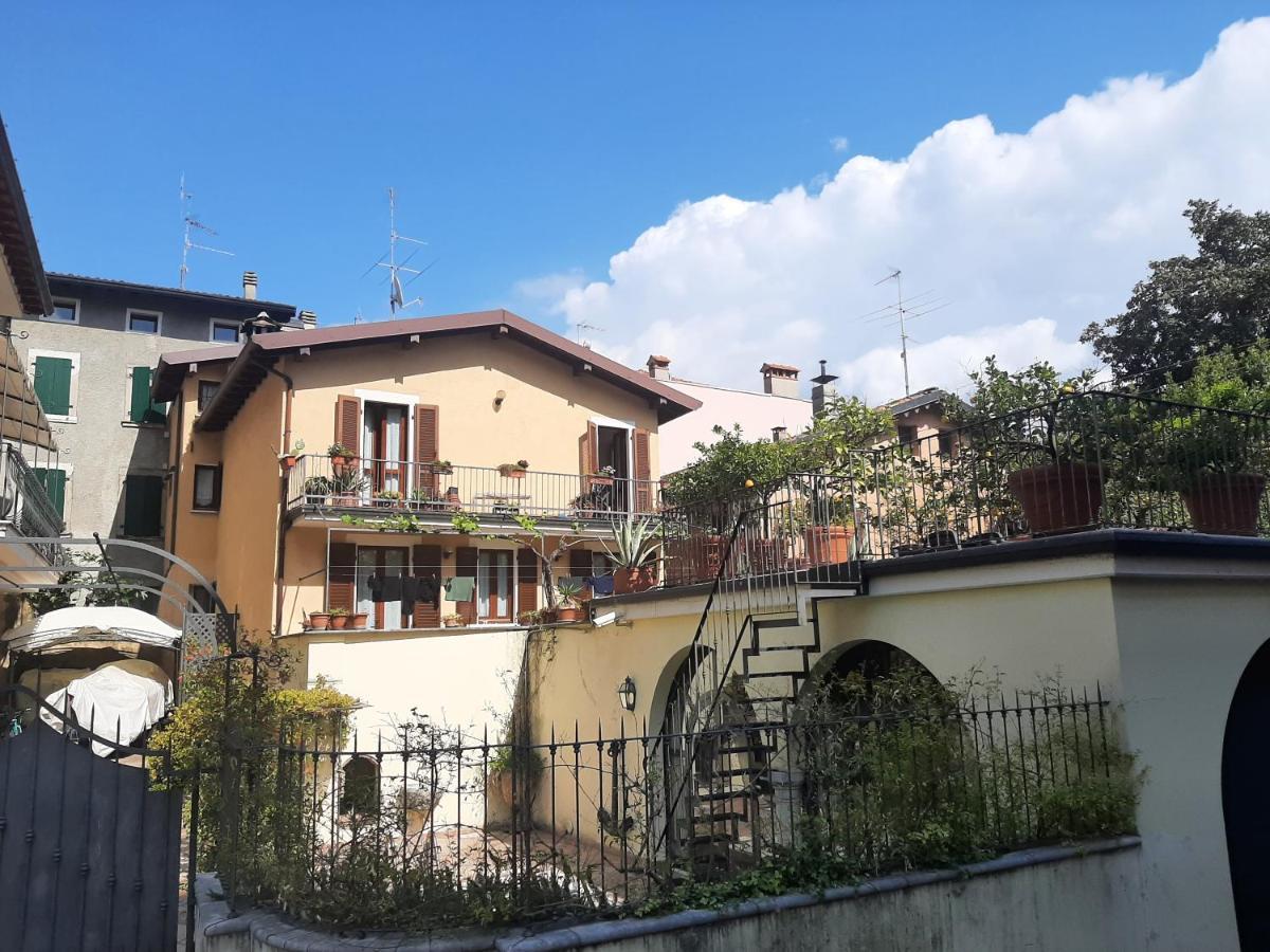 Casa Castel Apartment Gargnano Exterior photo
